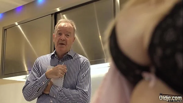 Trophy girlfriend fucked by her old sugar daddy